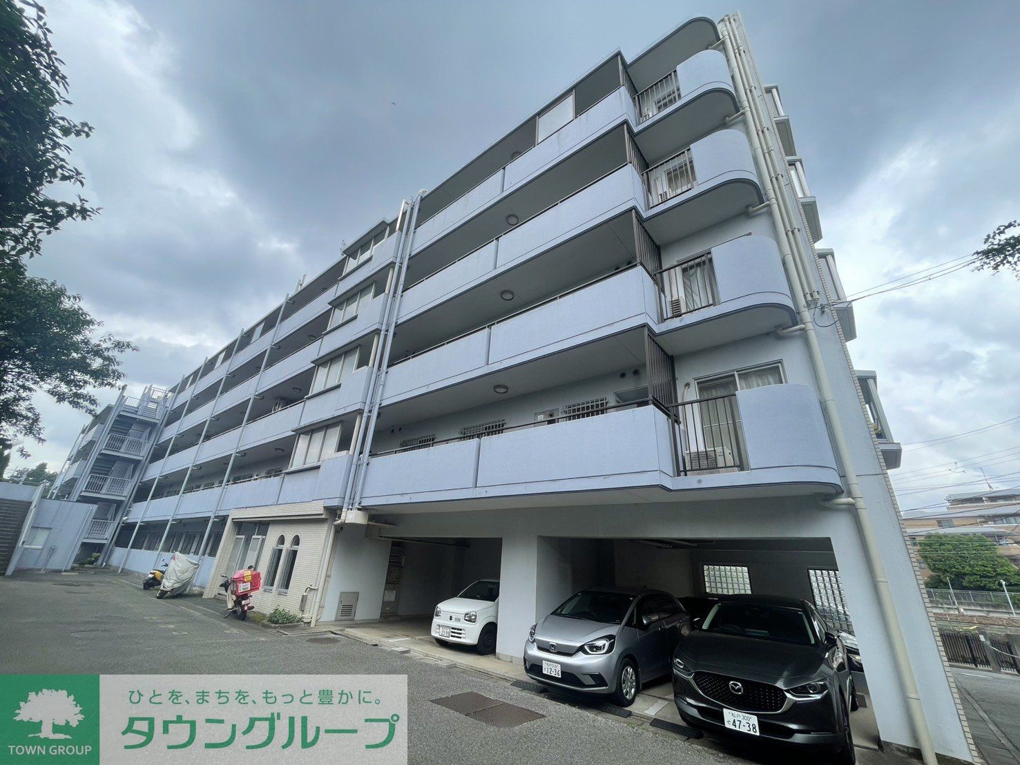 建物エントランス