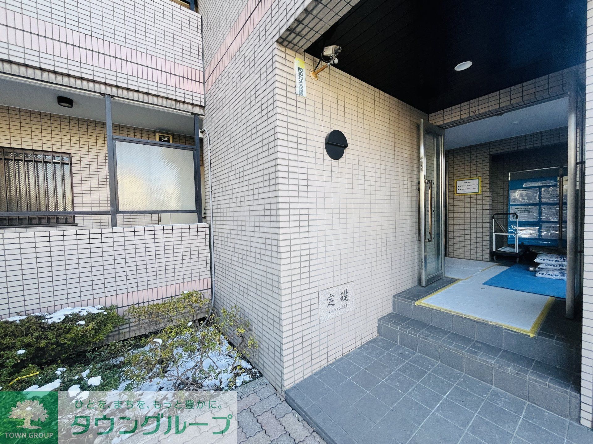 建物エントランス