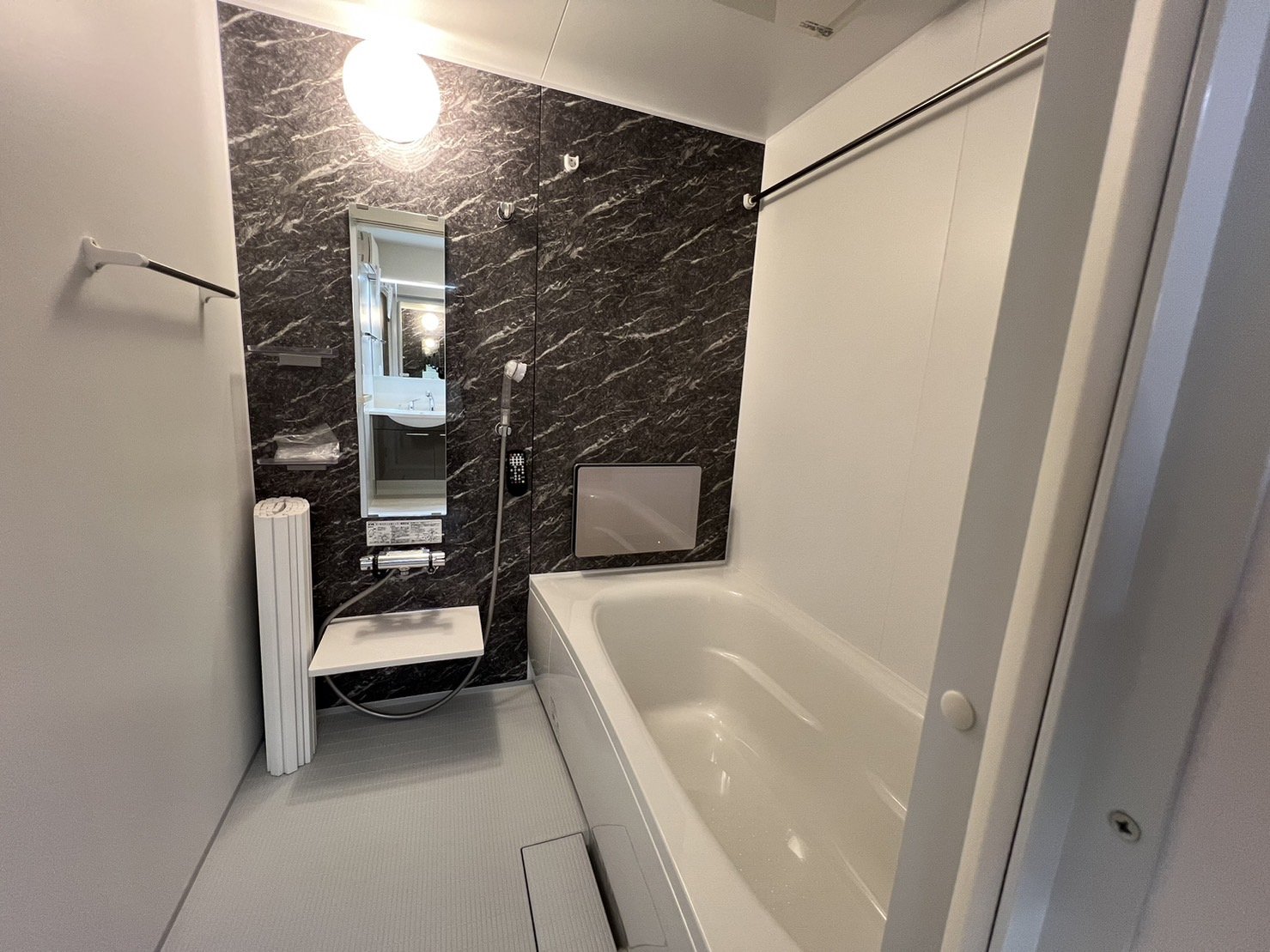 シャワールーム