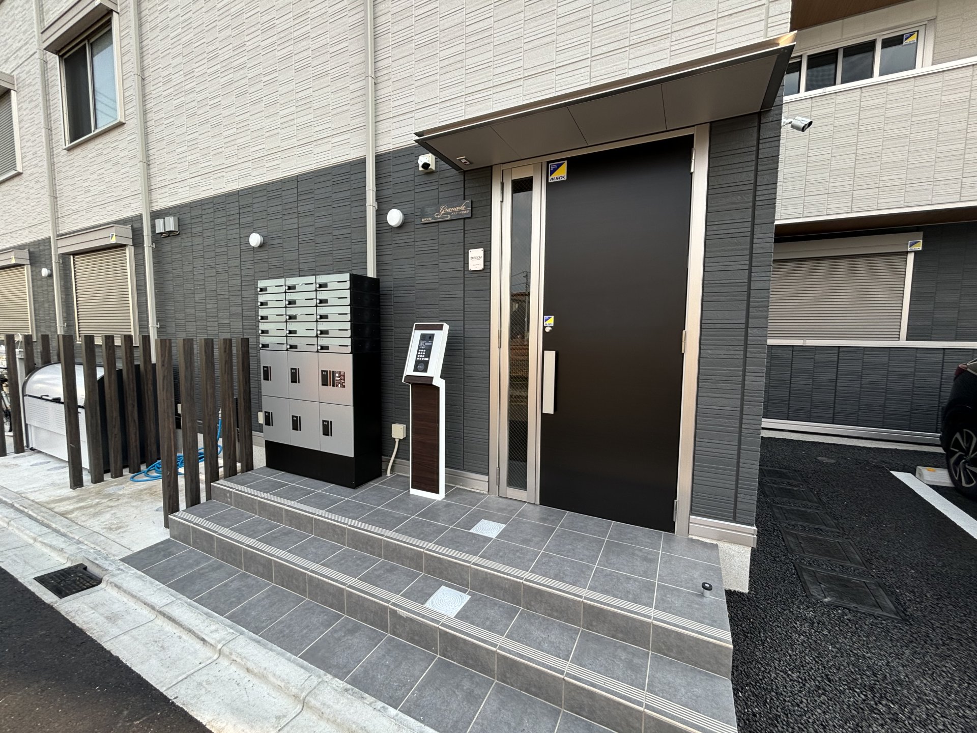 建物エントランス