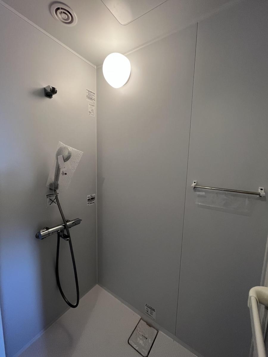 シャワールーム