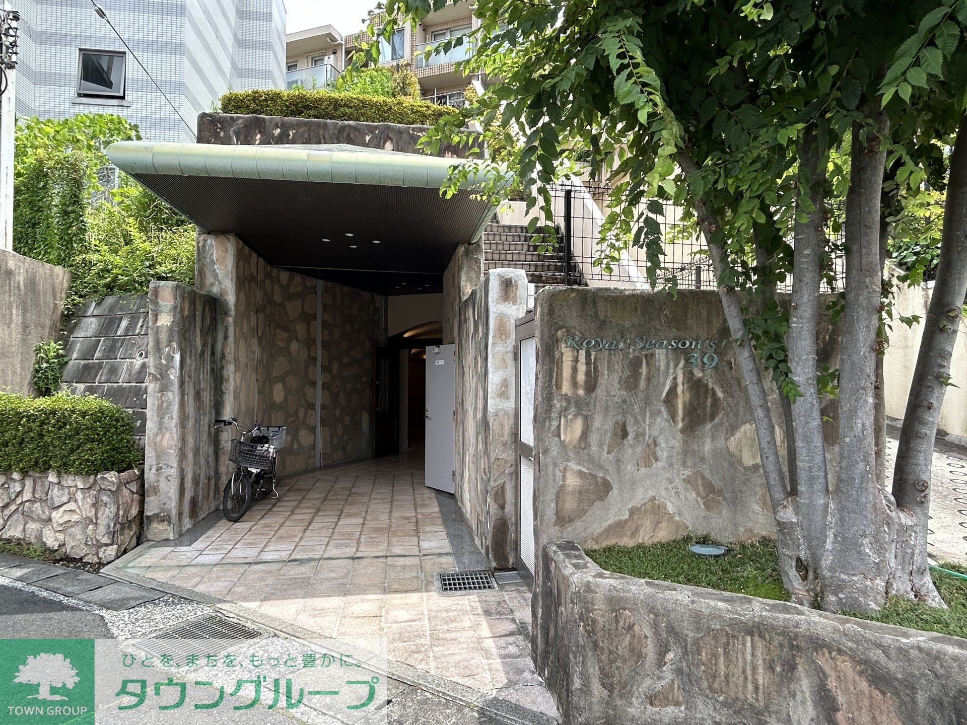 建物エントランス