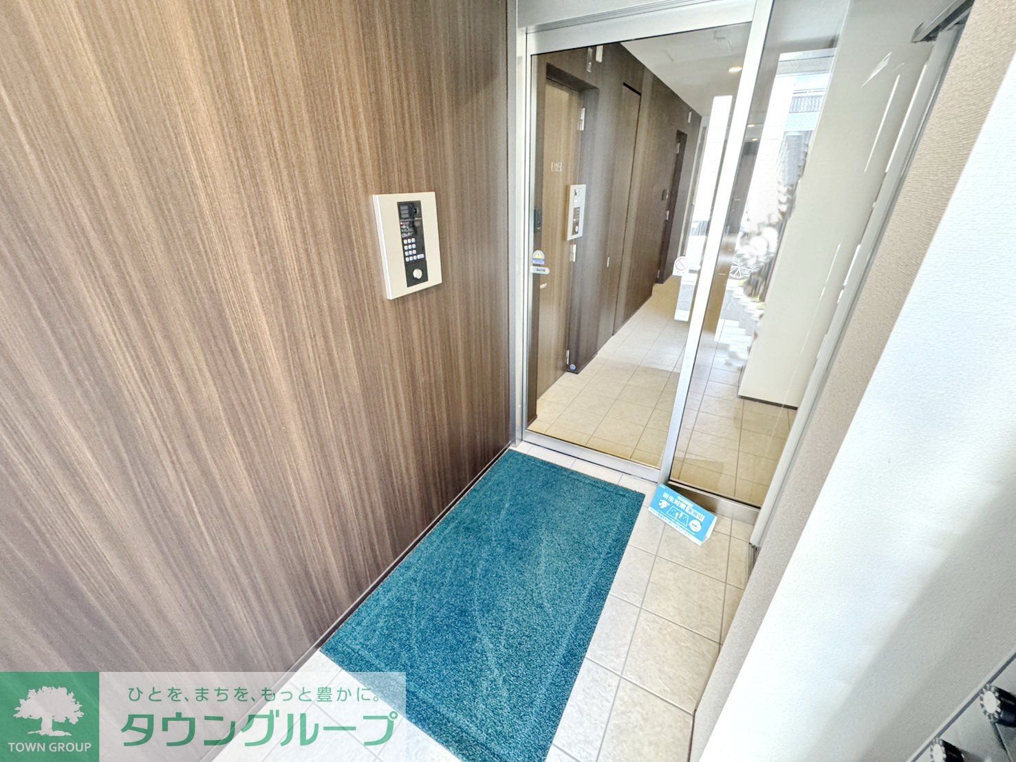 建物エントランス