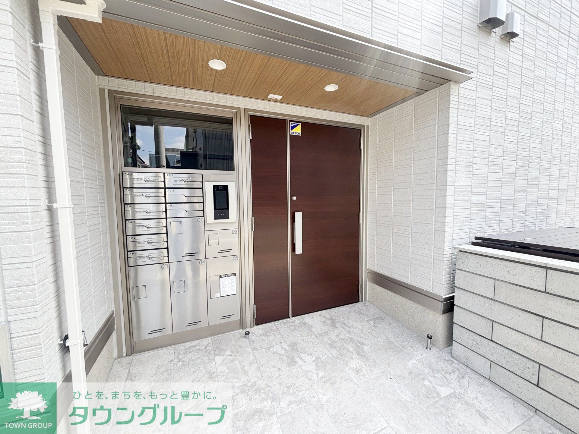 建物エントランス