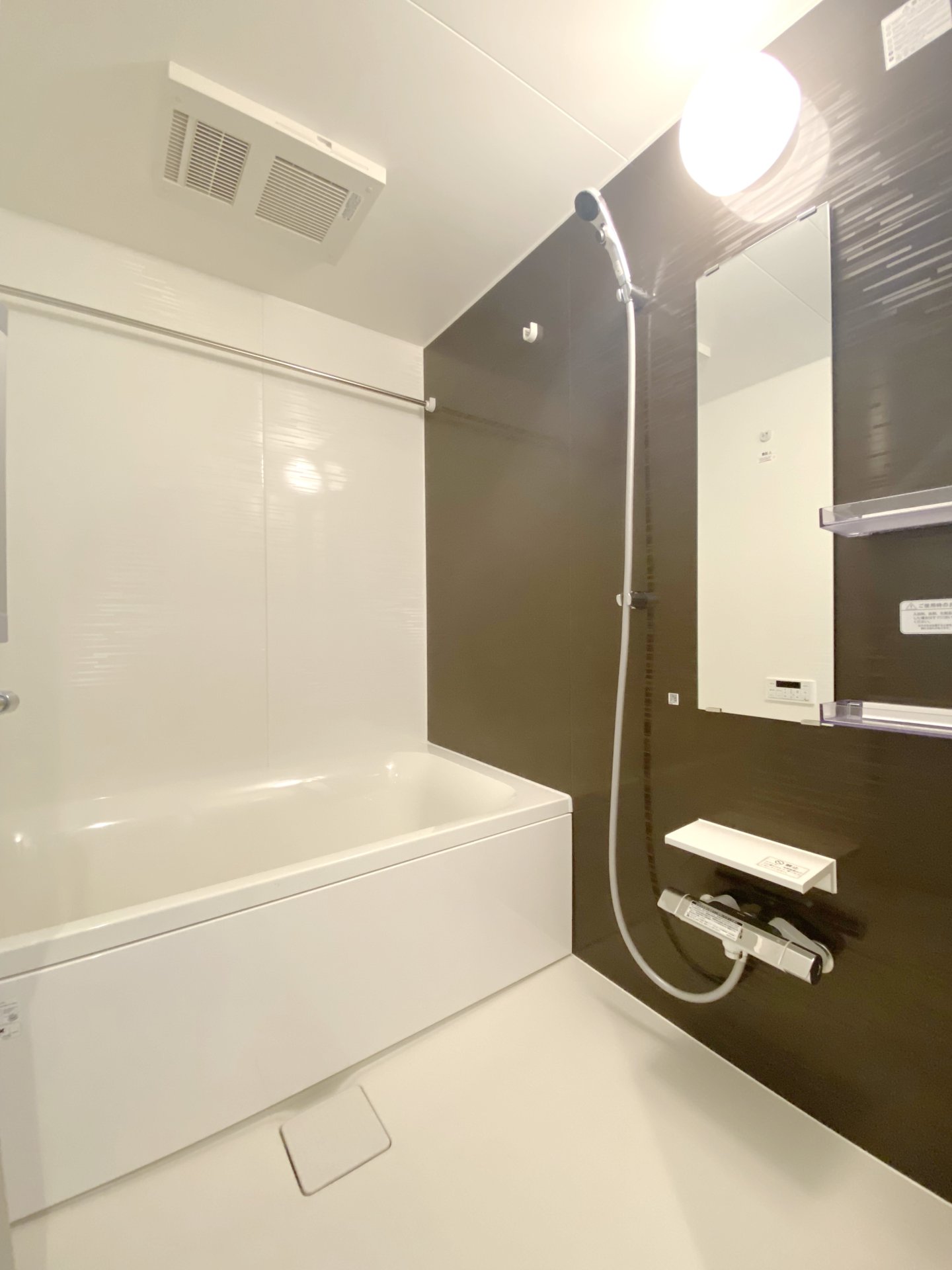 シャワールーム