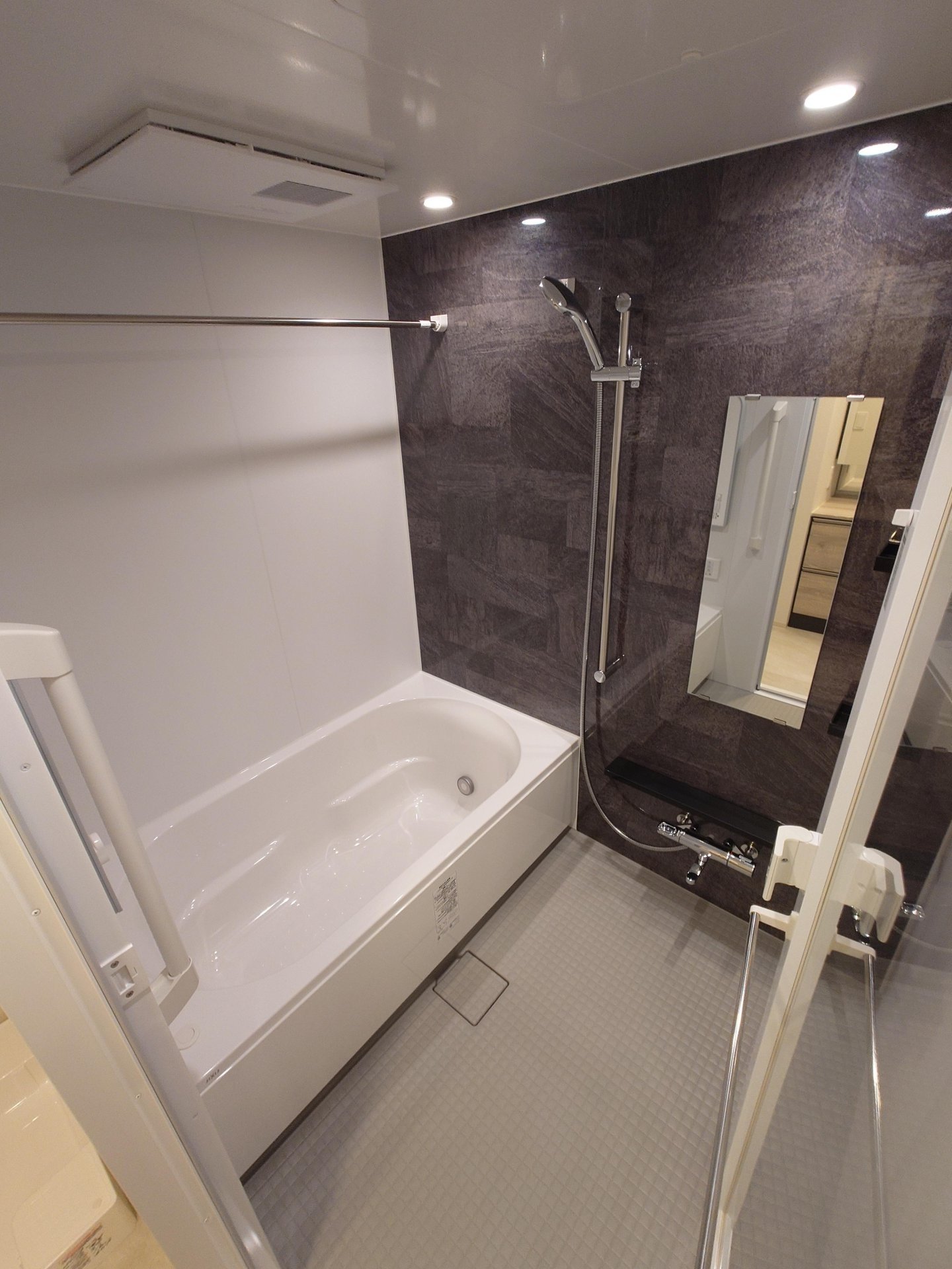 シャワールーム