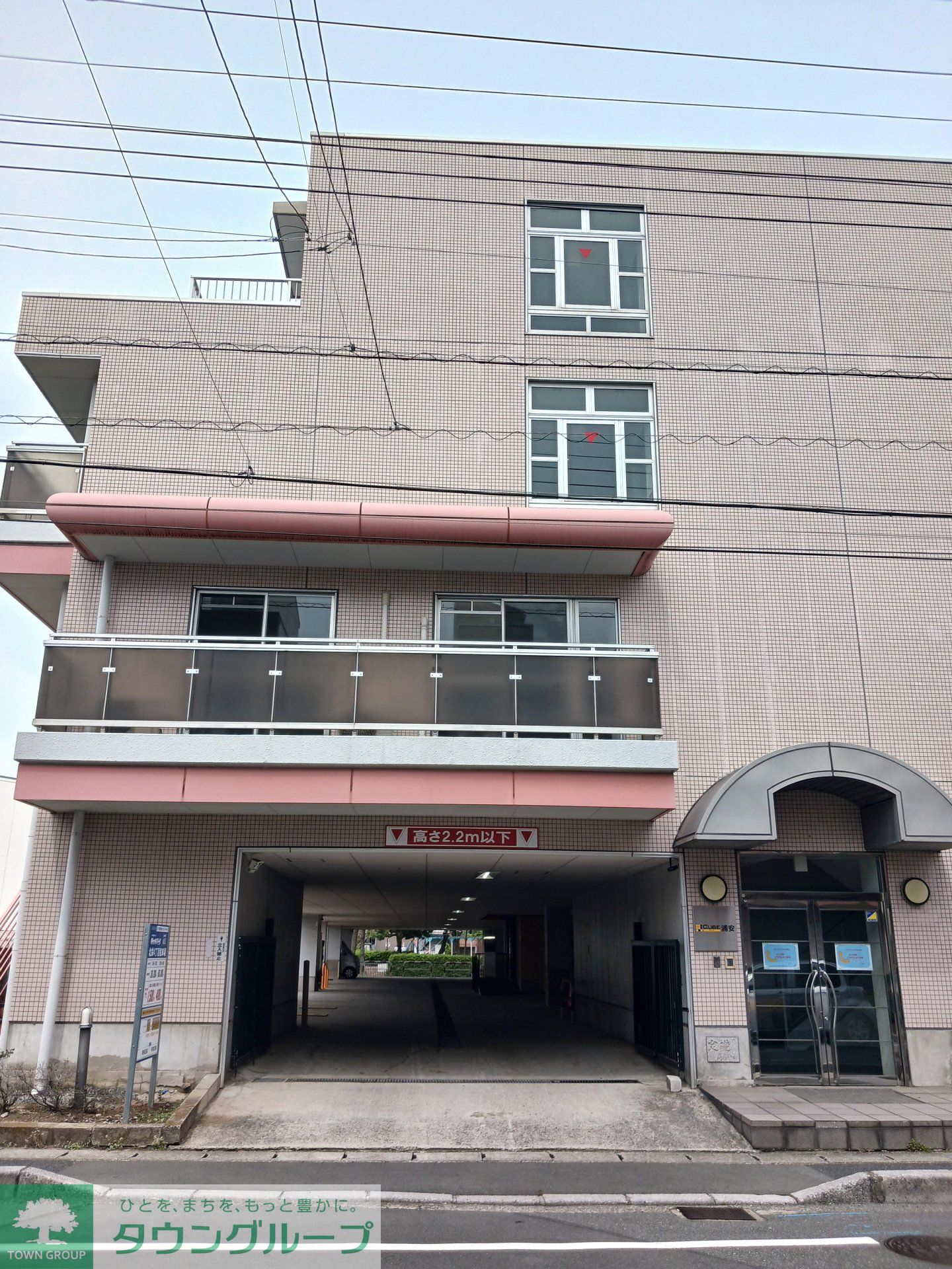 建物エントランス