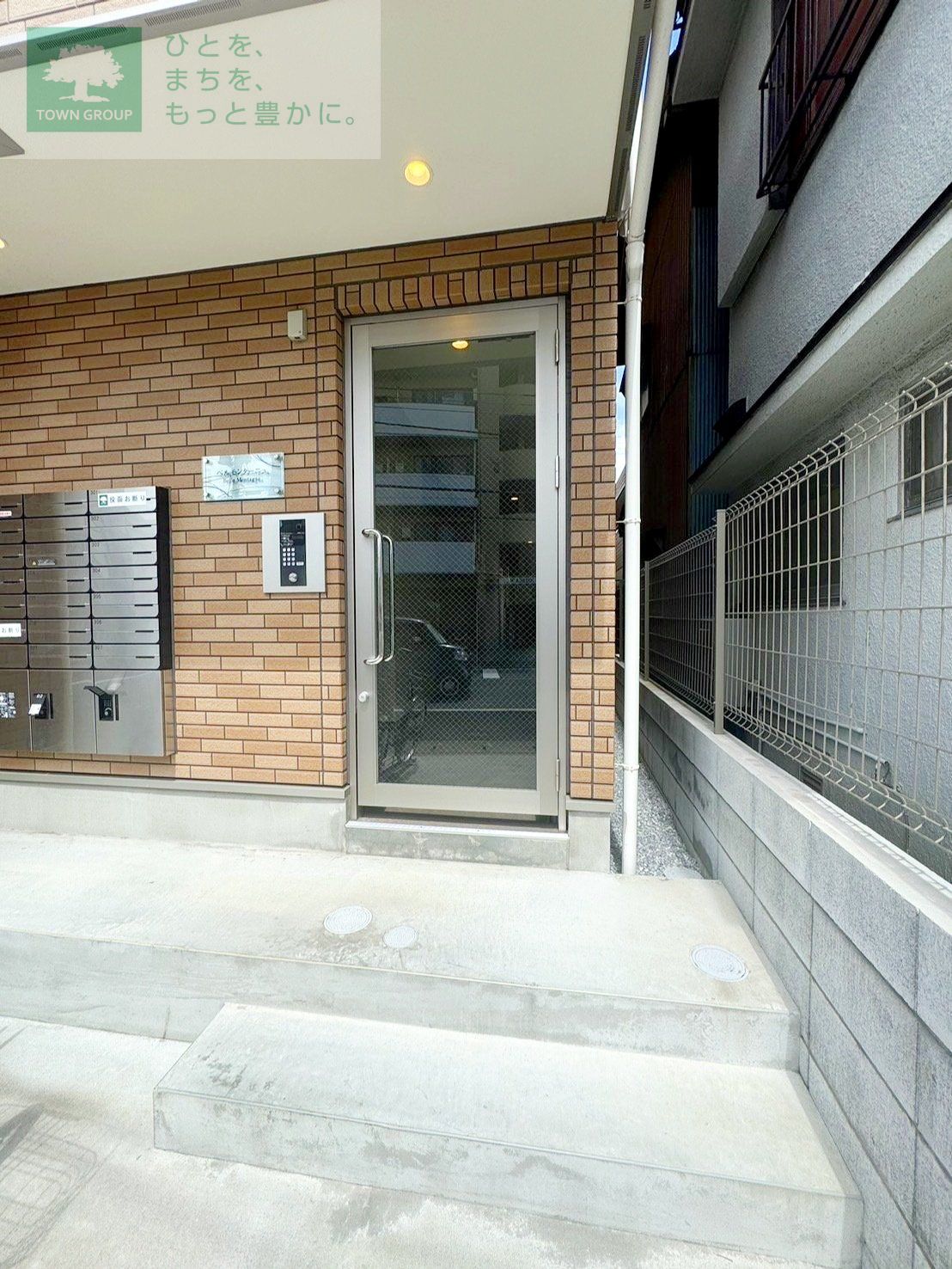 建物エントランス