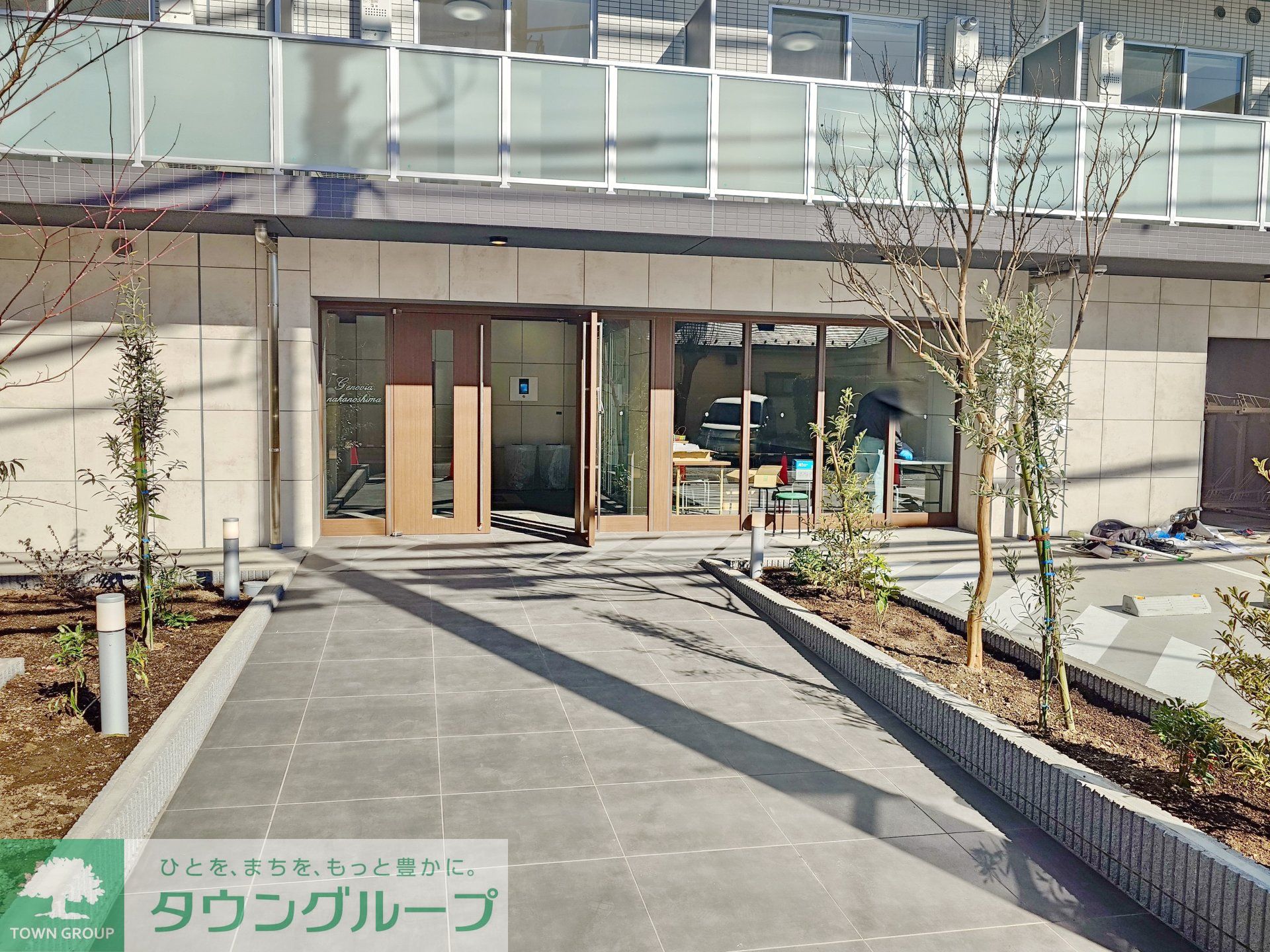 建物エントランス