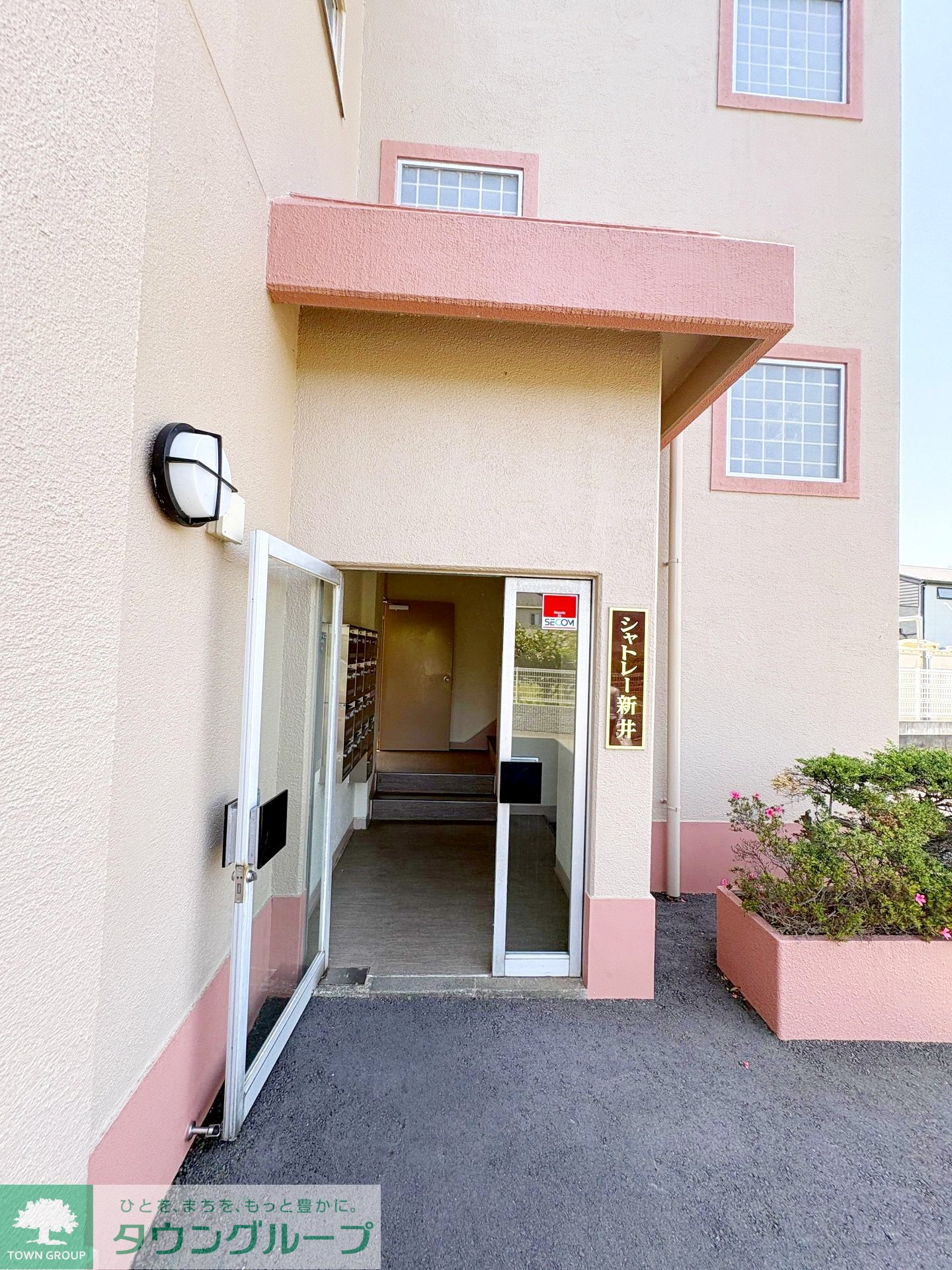 建物エントランス