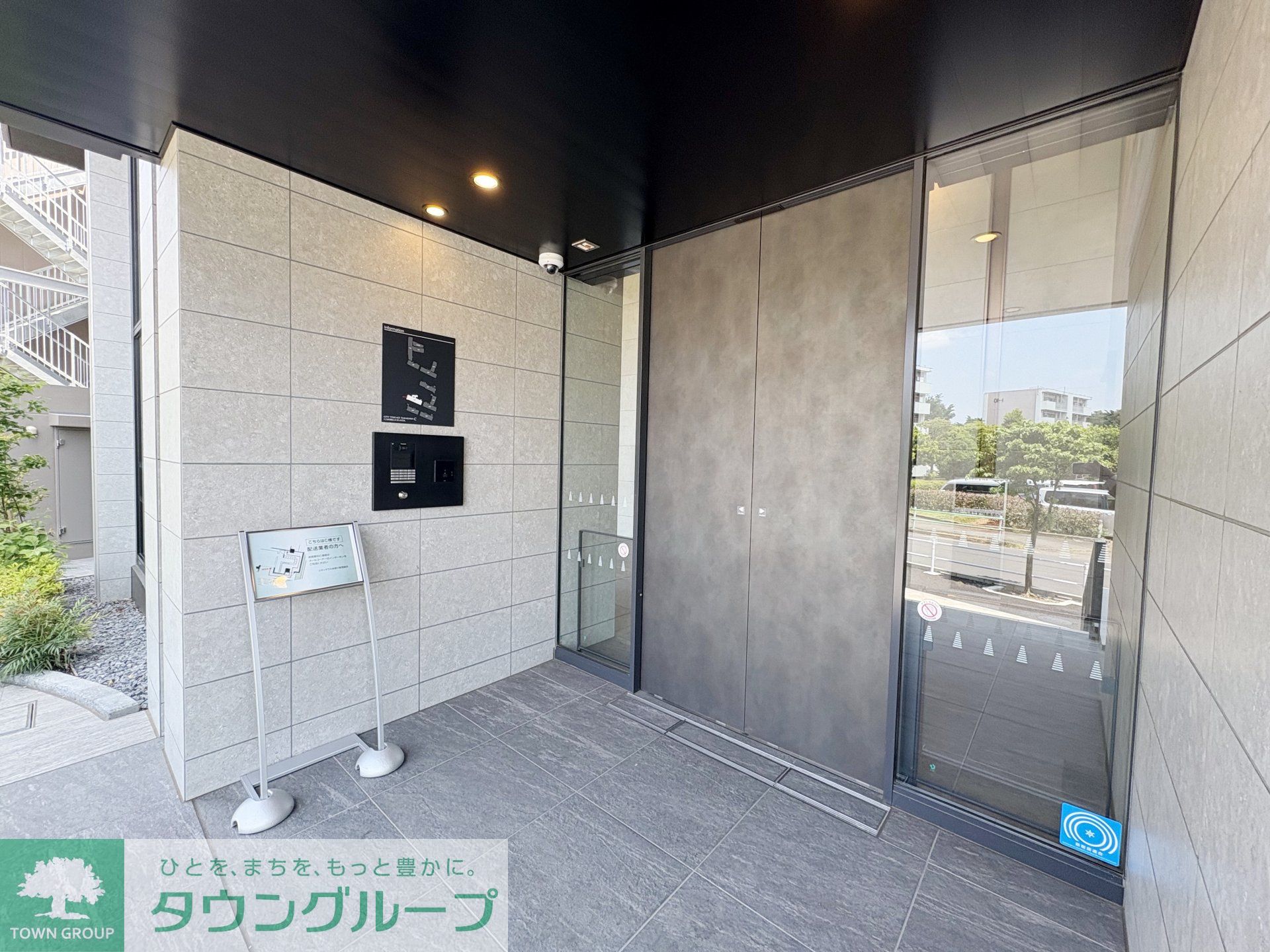建物エントランス