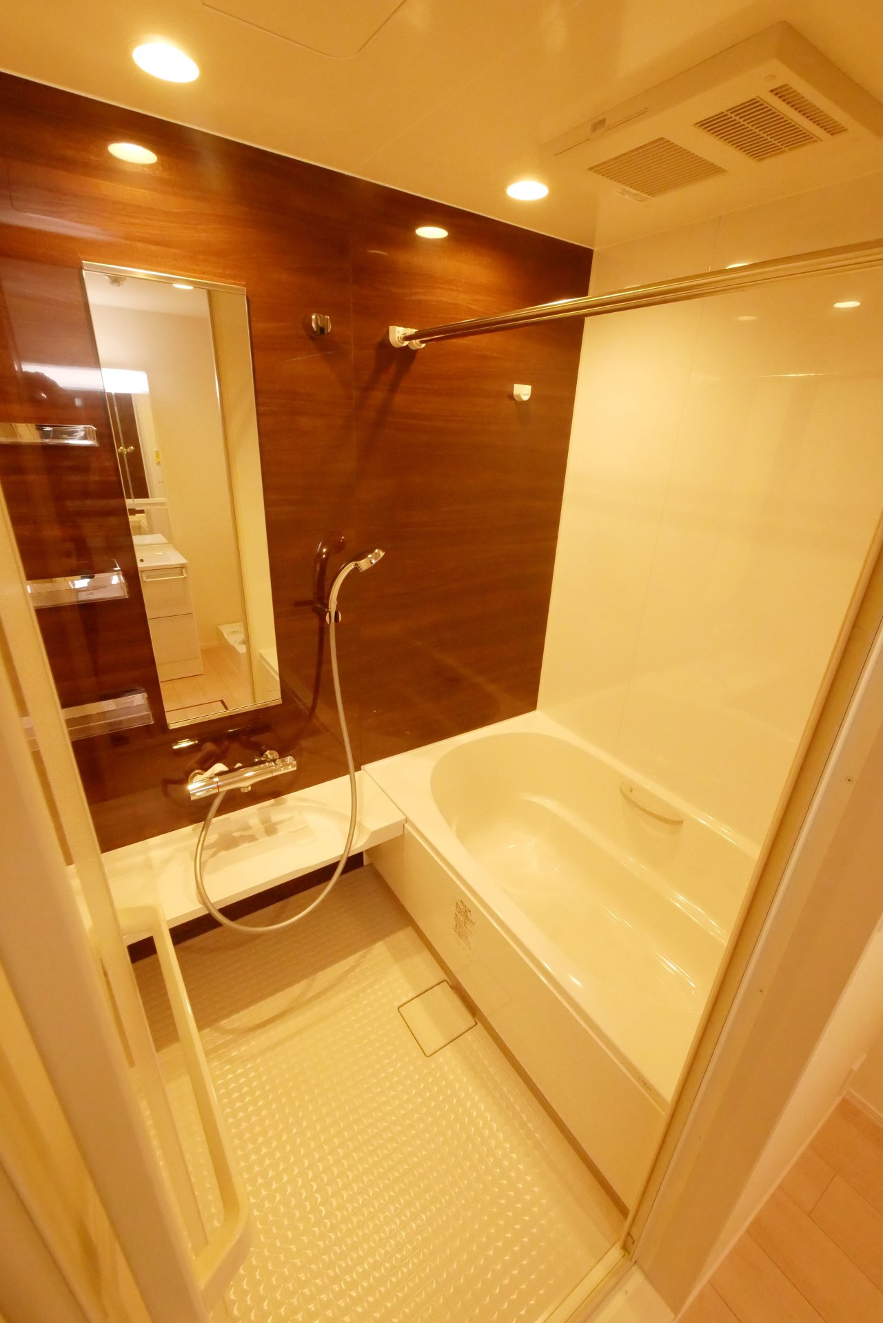 シャワールーム