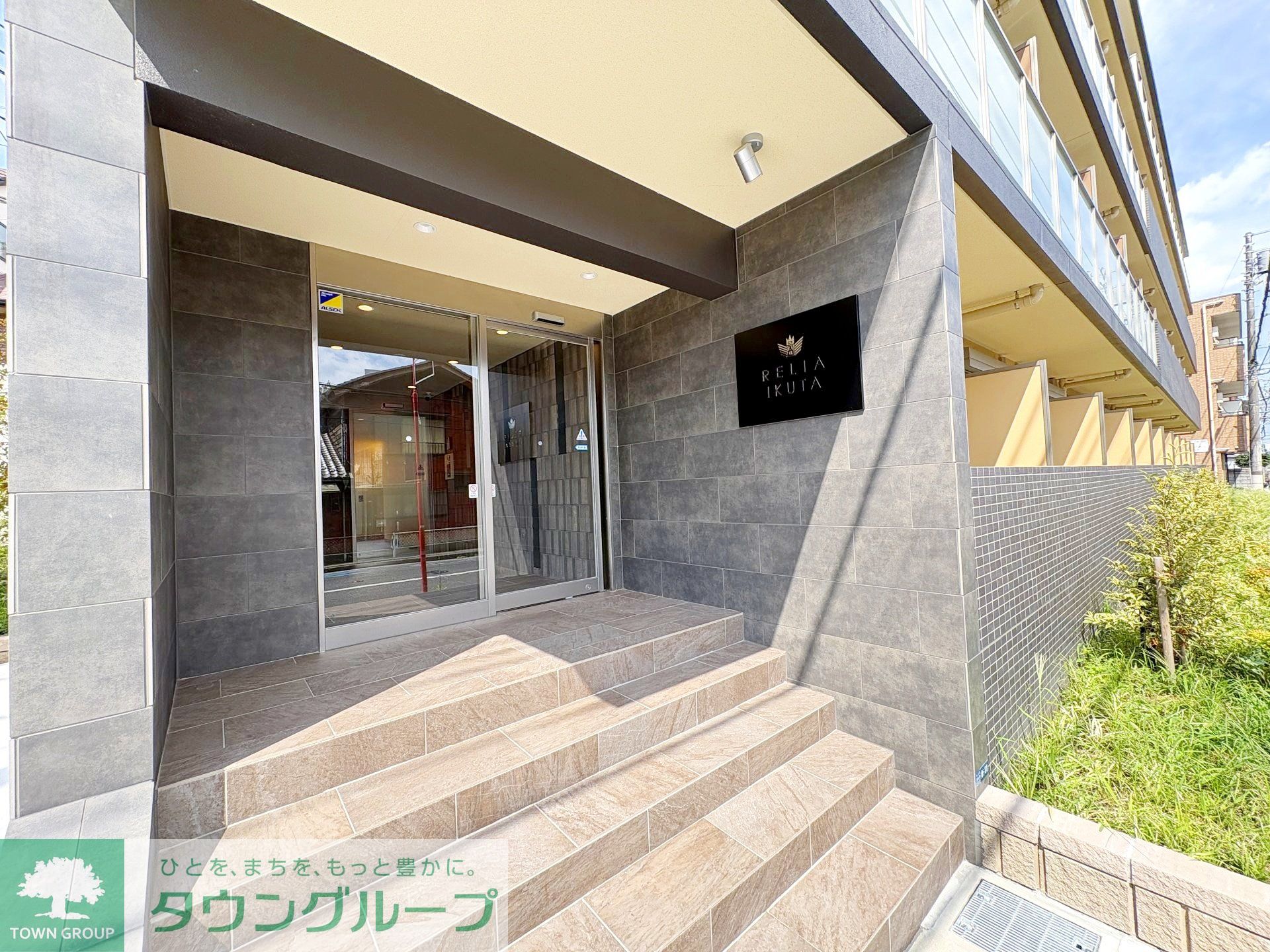 建物エントランス