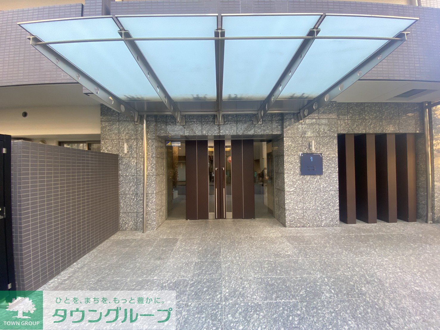 建物エントランス