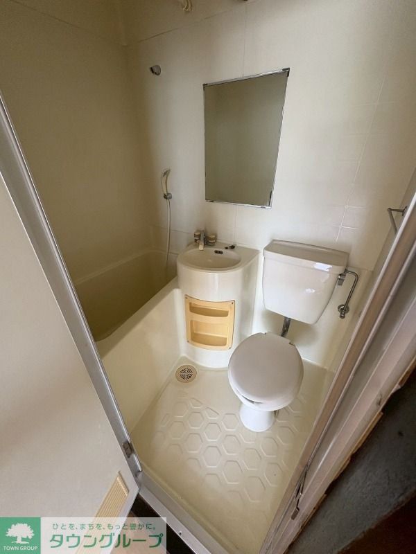 シャワールーム