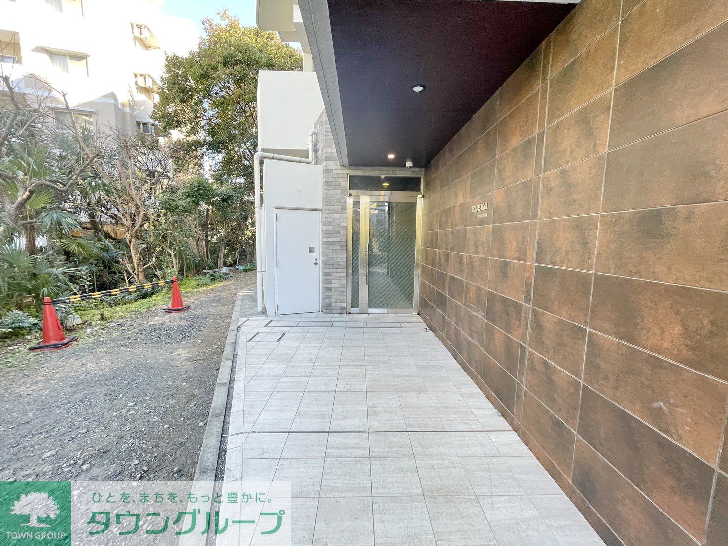 建物エントランス