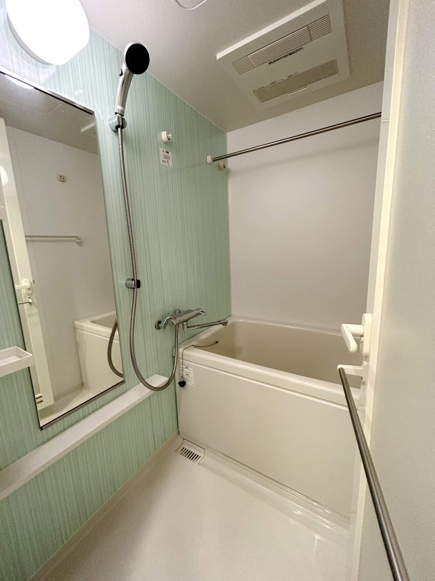 シャワールーム
