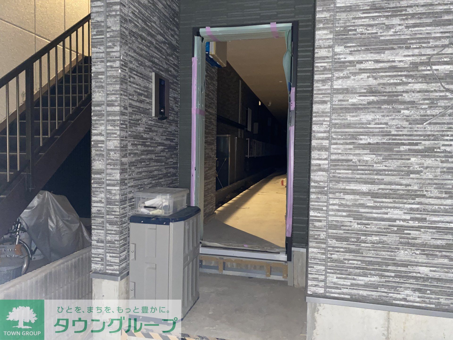 建物エントランス