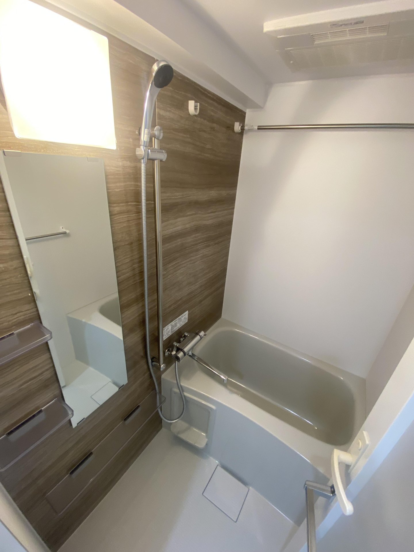 シャワールーム