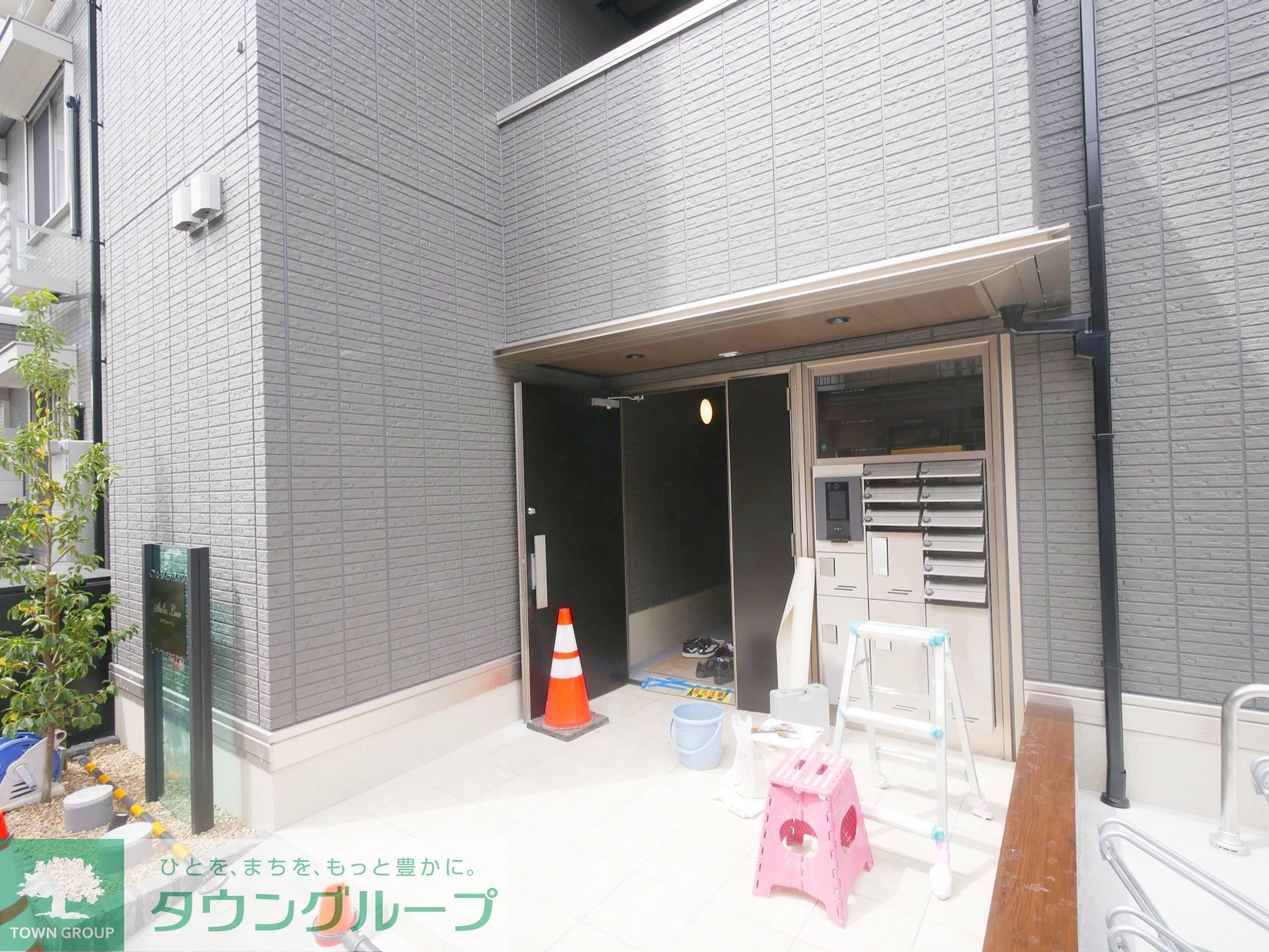 建物エントランス