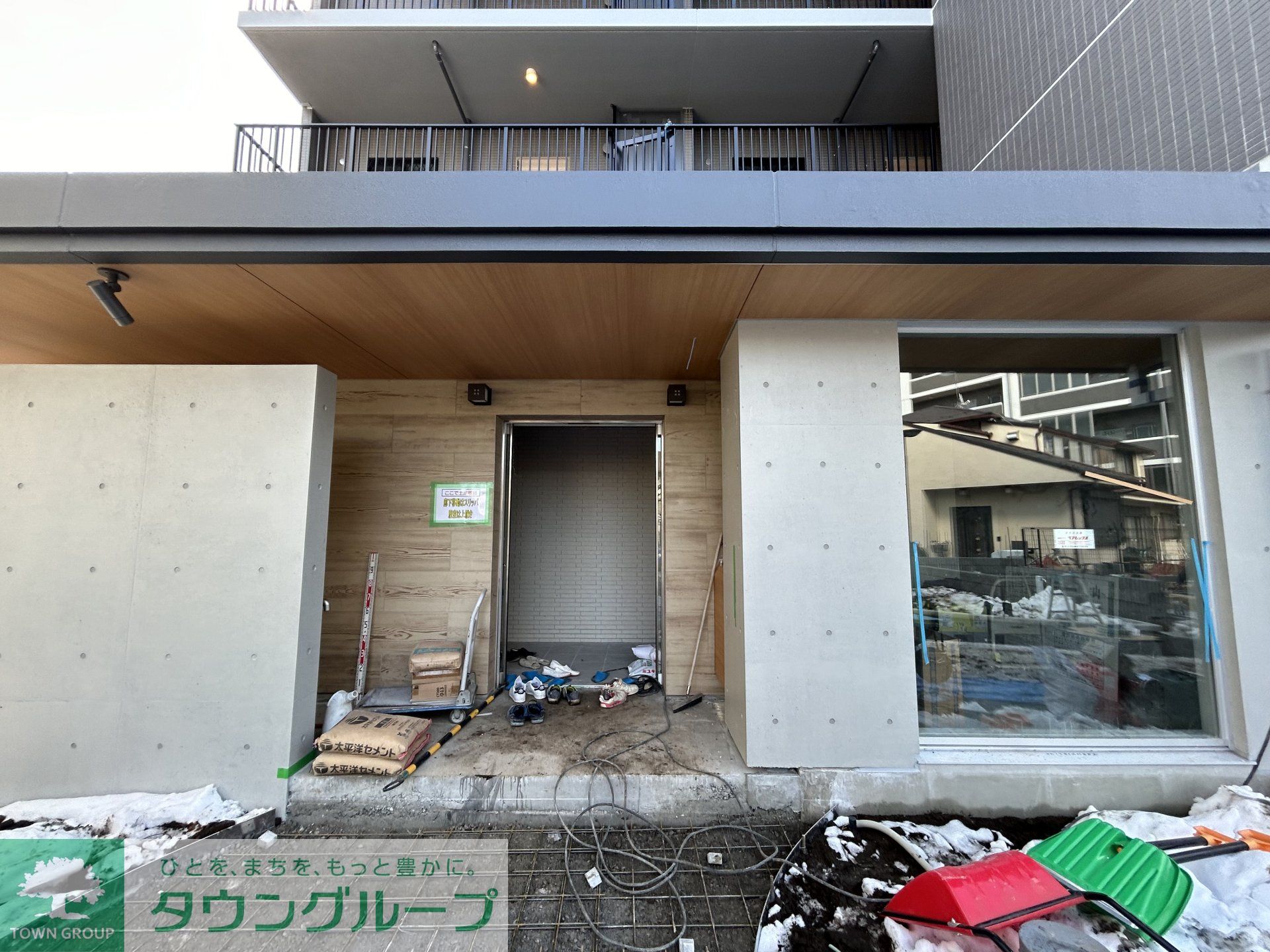 建物エントランス