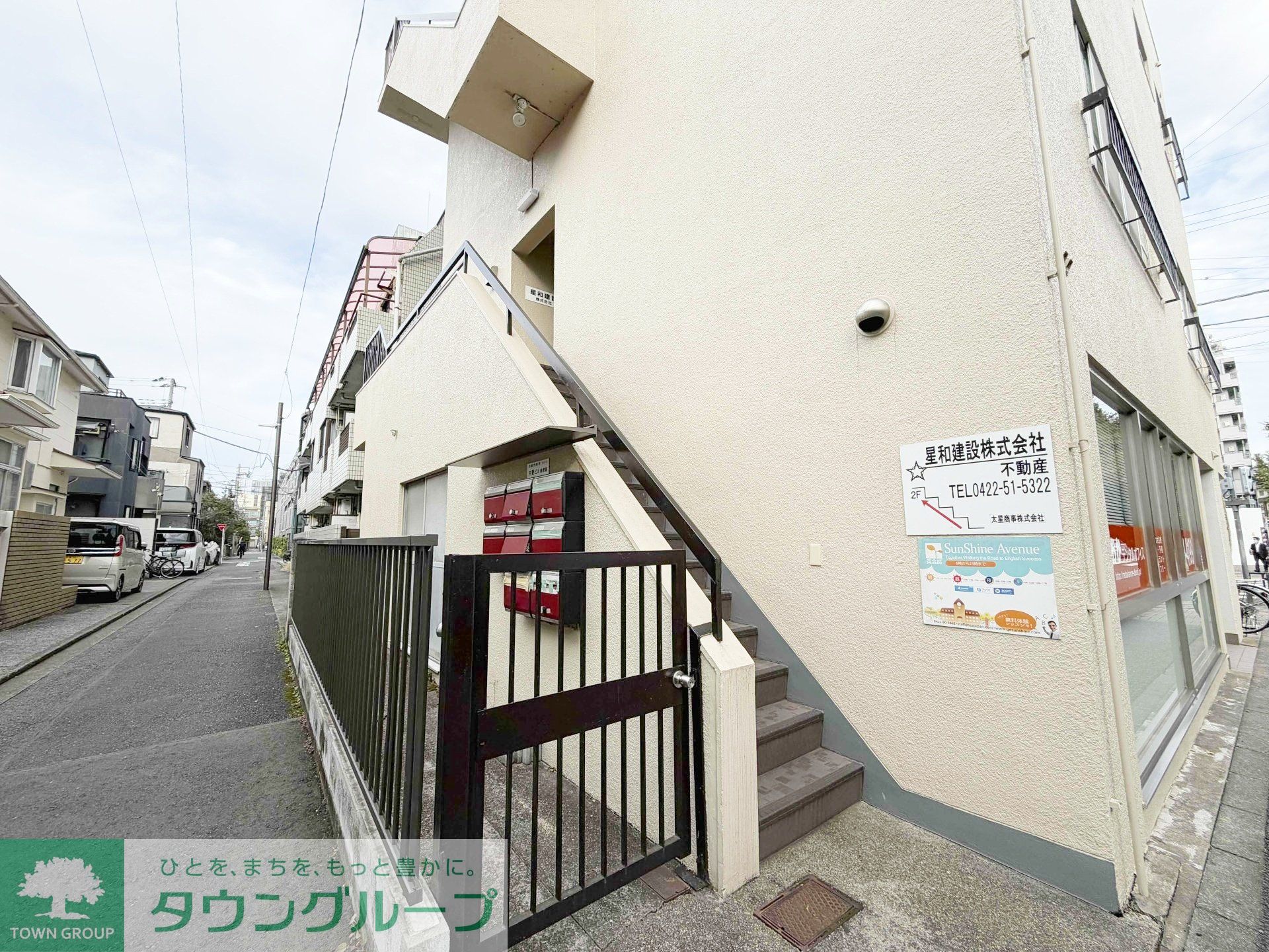 建物エントランス