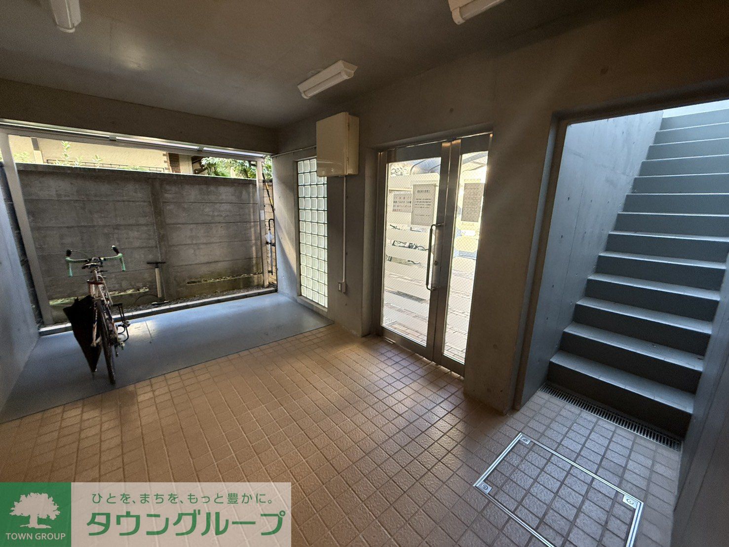 建物エントランス