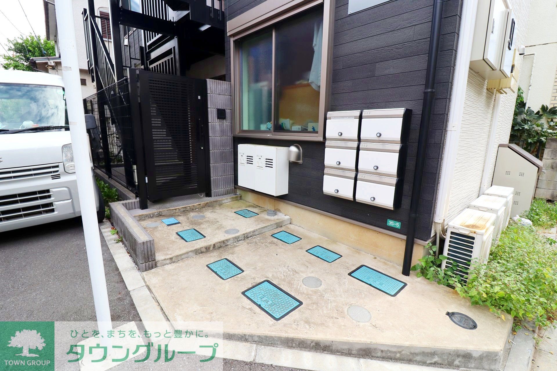 建物エントランス