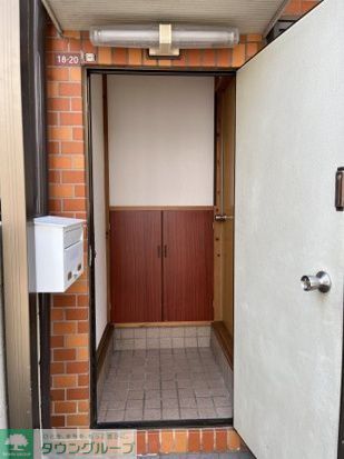 玄関