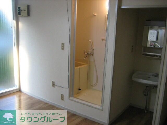 シャワールーム