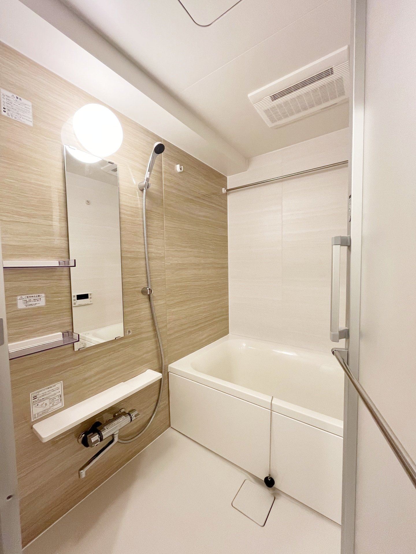 シャワールーム