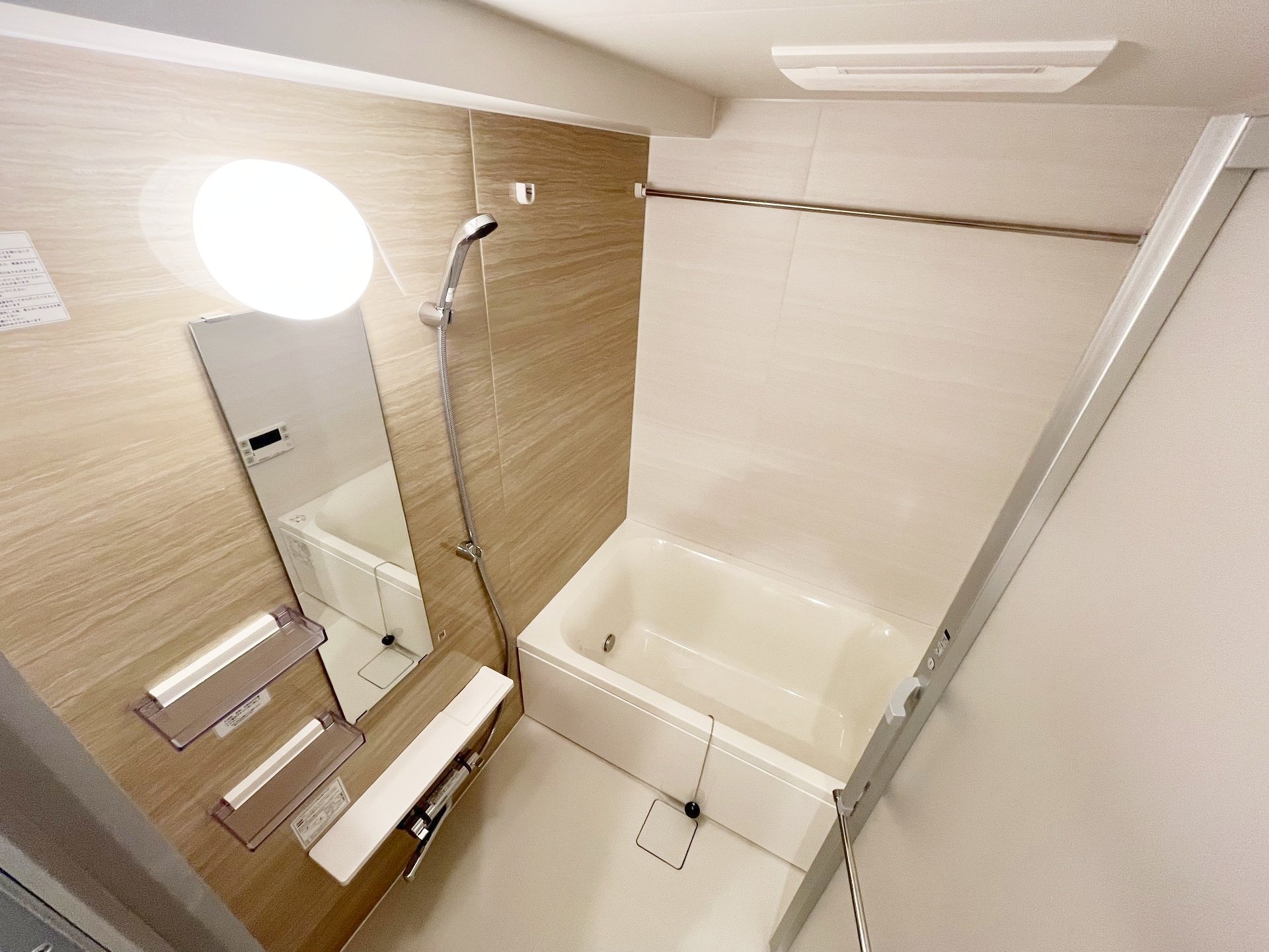 シャワールーム