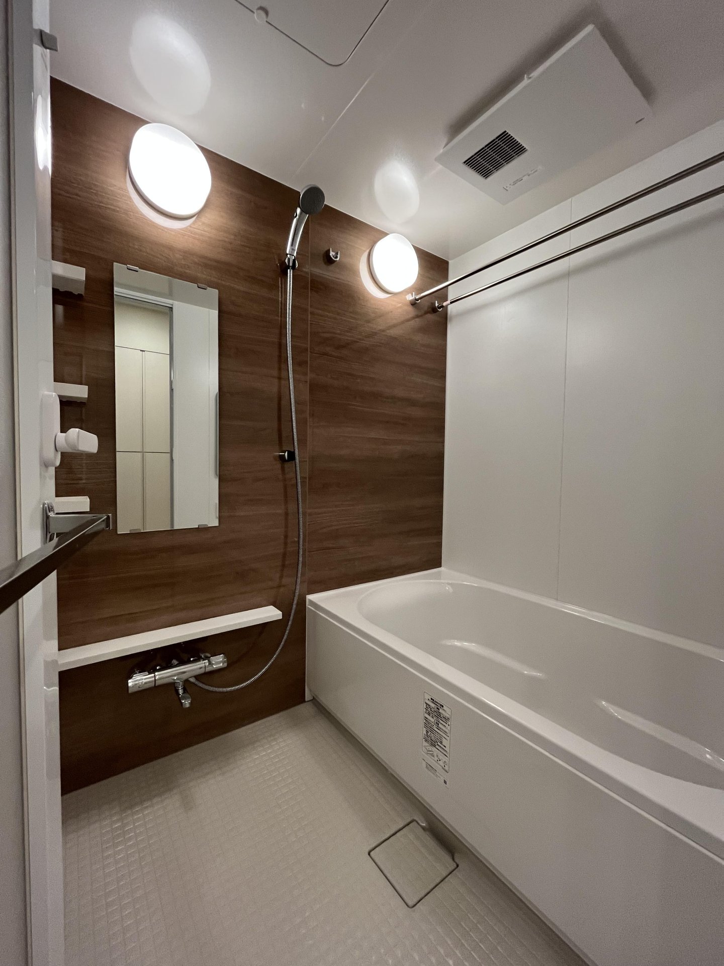 シャワールーム