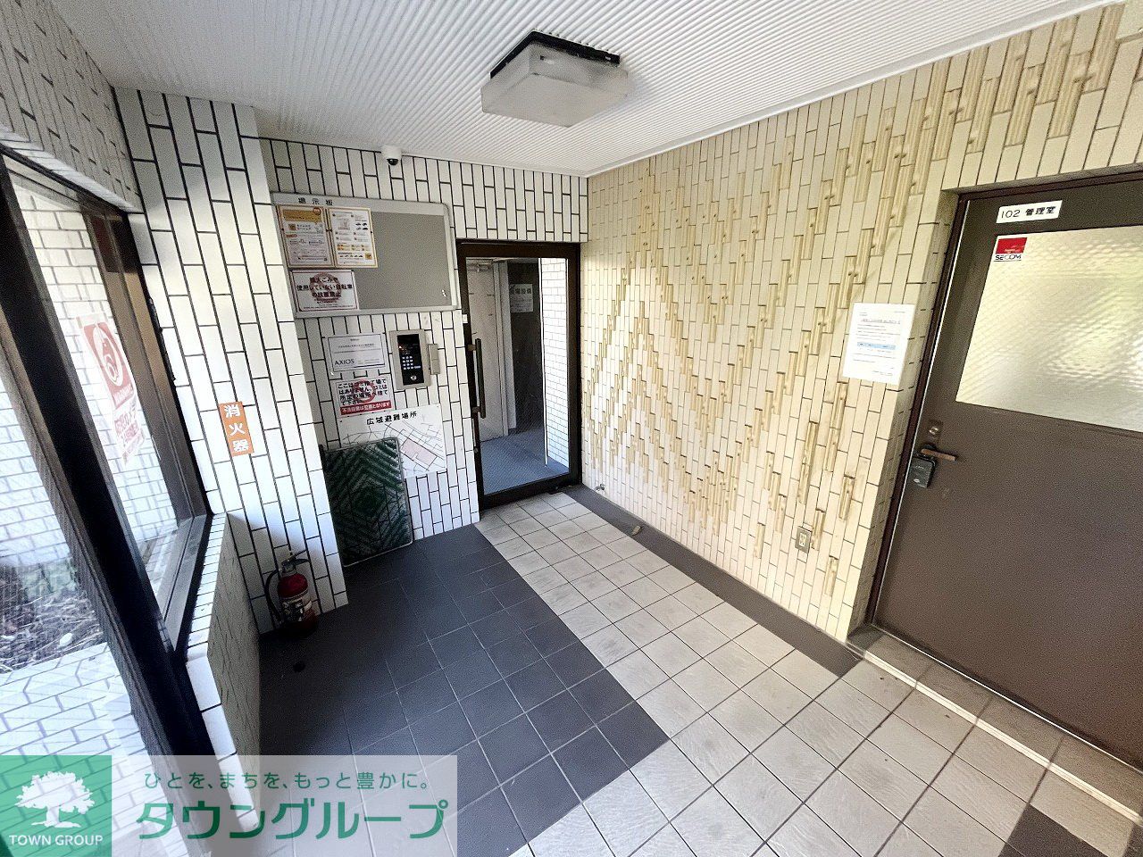 建物エントランス