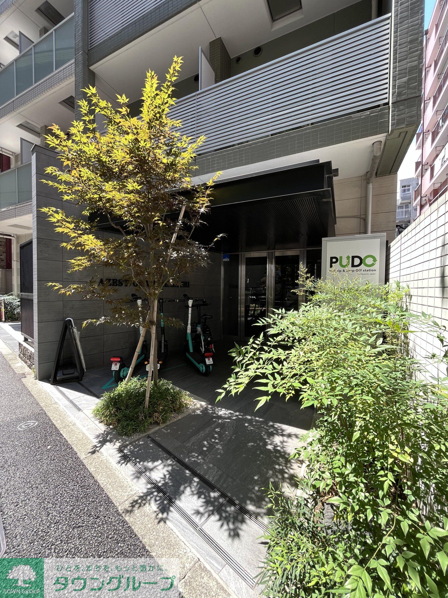 建物エントランス