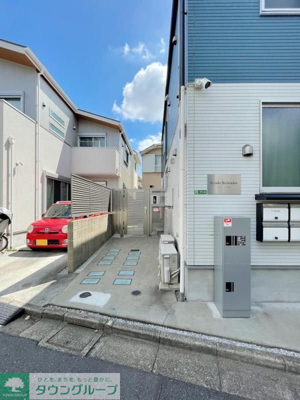 建物エントランス