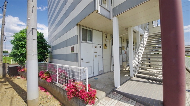 建物エントランス