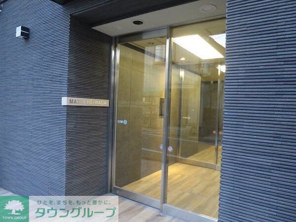 建物エントランス