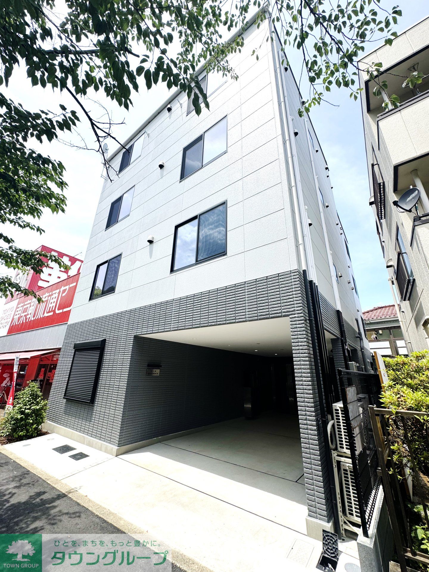 建物エントランス