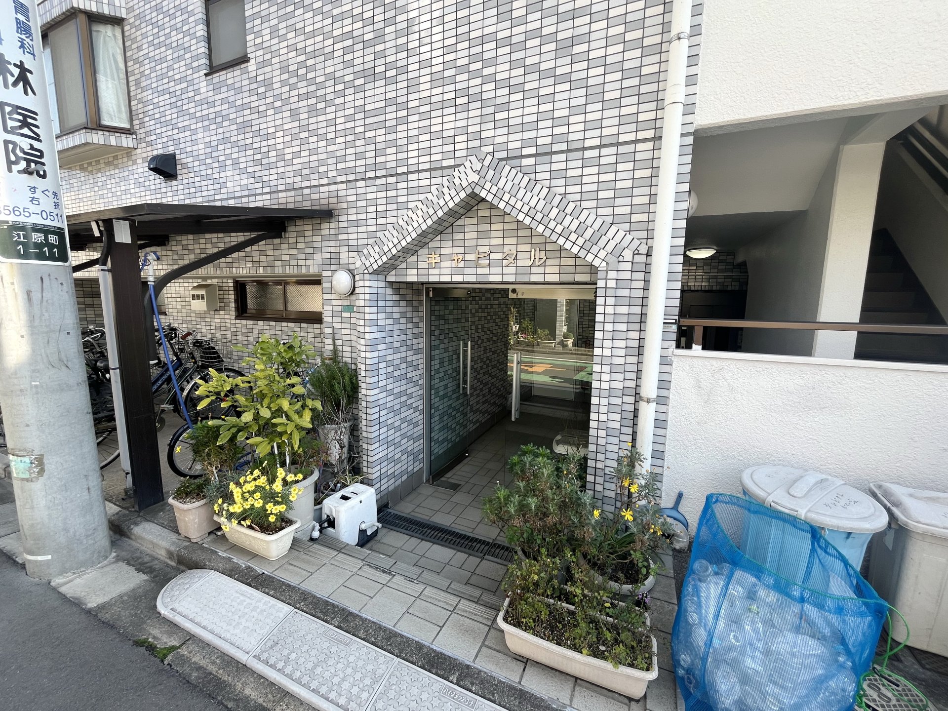 建物エントランス