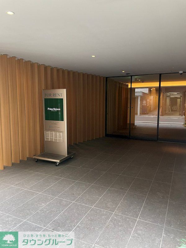 建物エントランス
