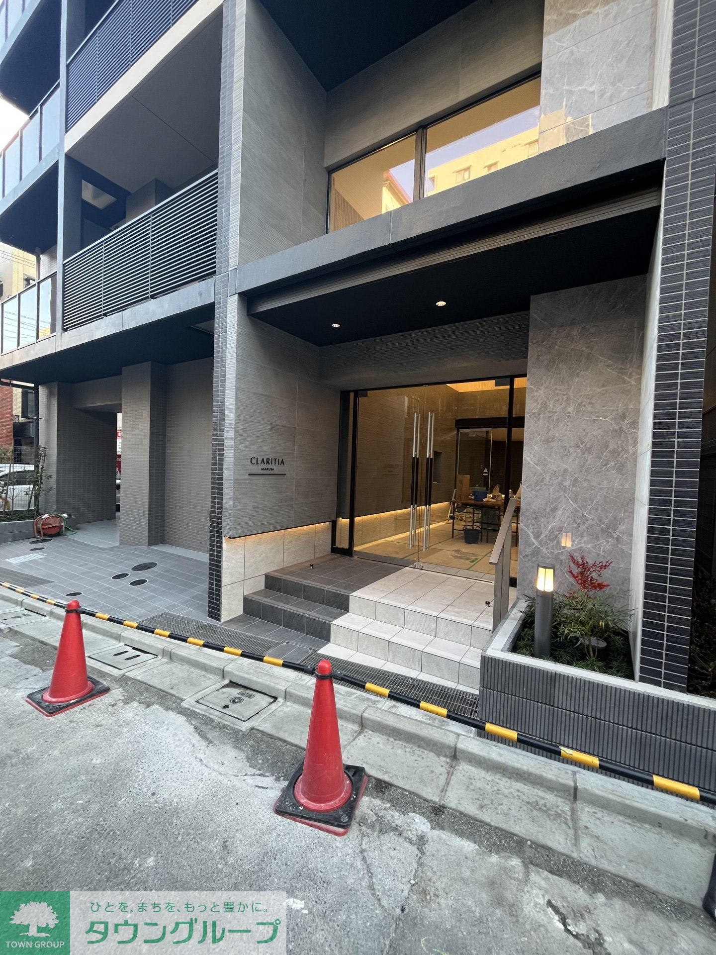 建物エントランス