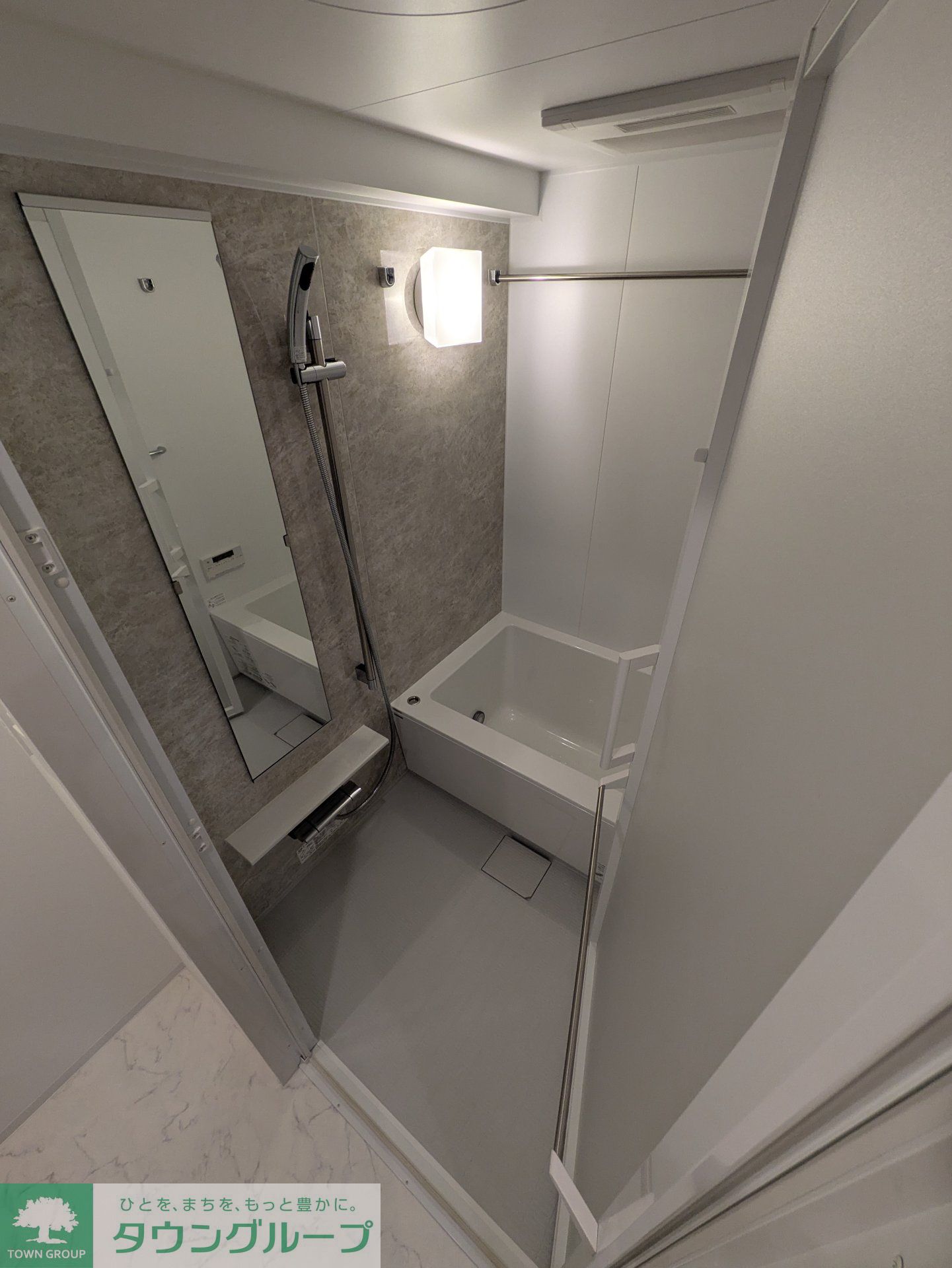 シャワールーム