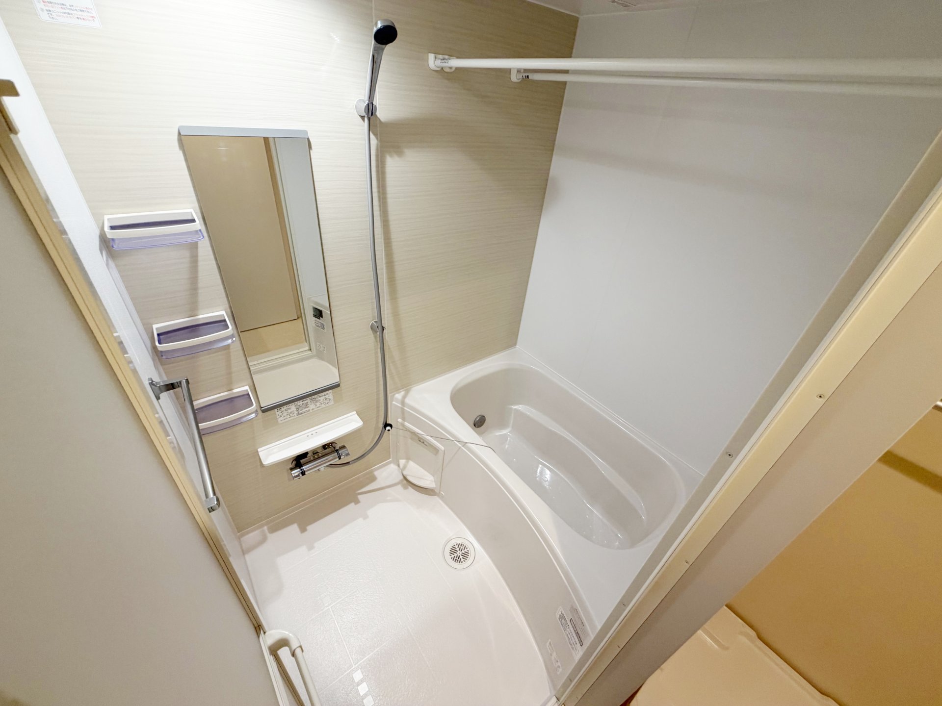 シャワールーム