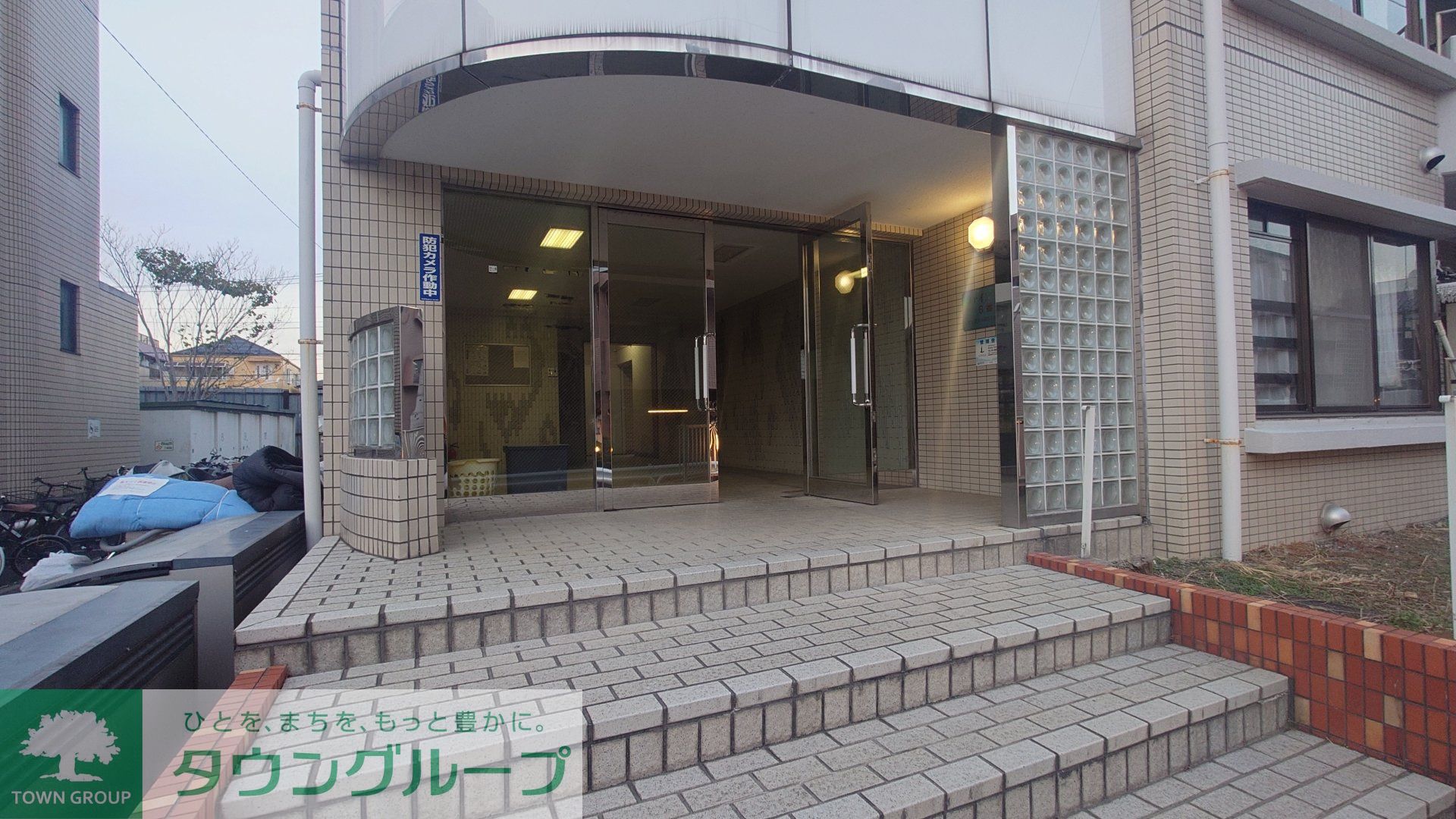 建物エントランス