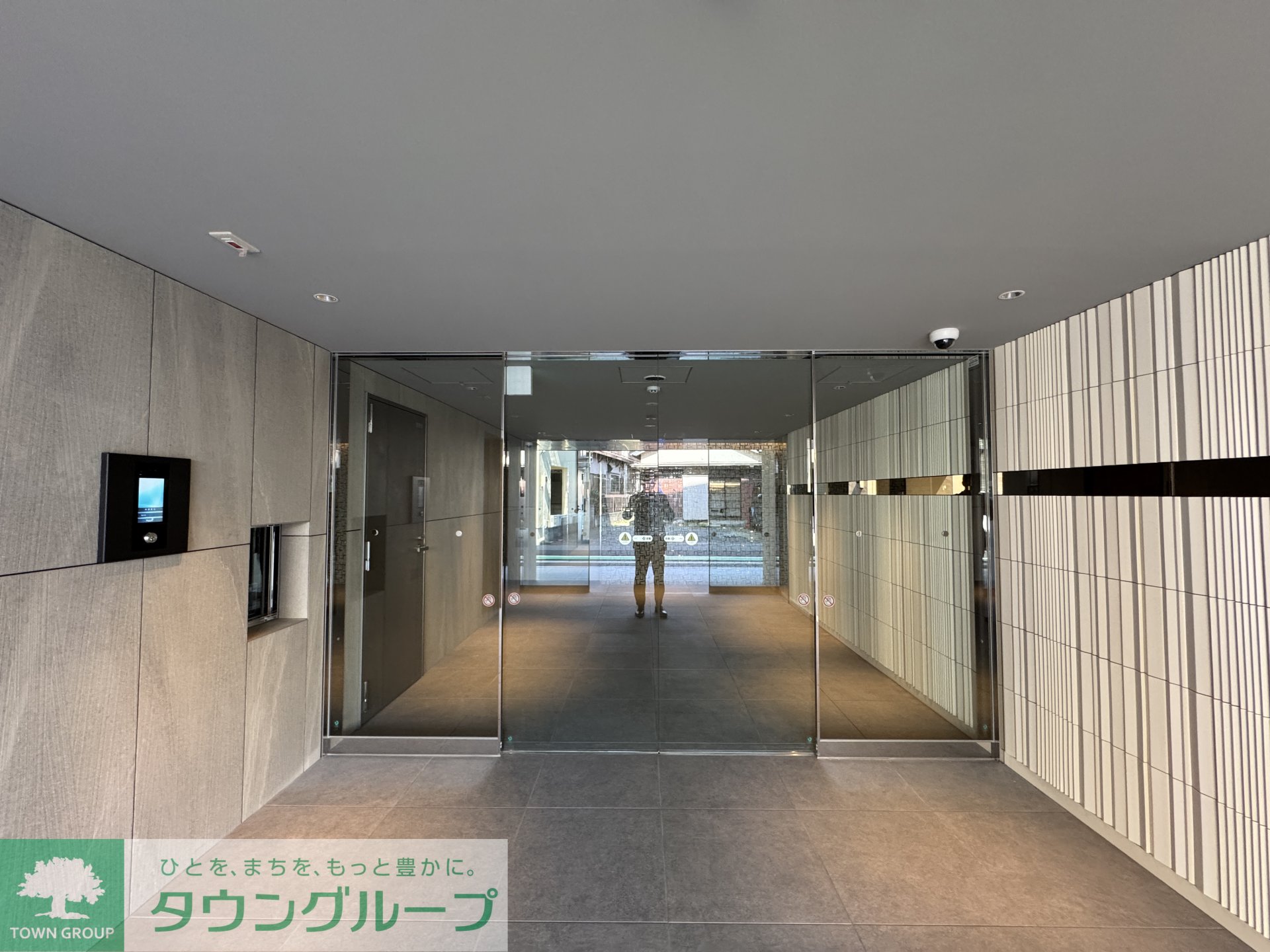 建物エントランス