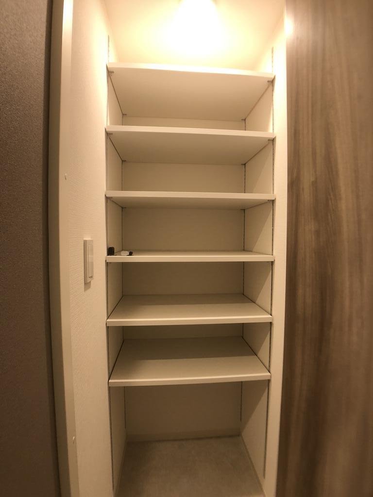 収納