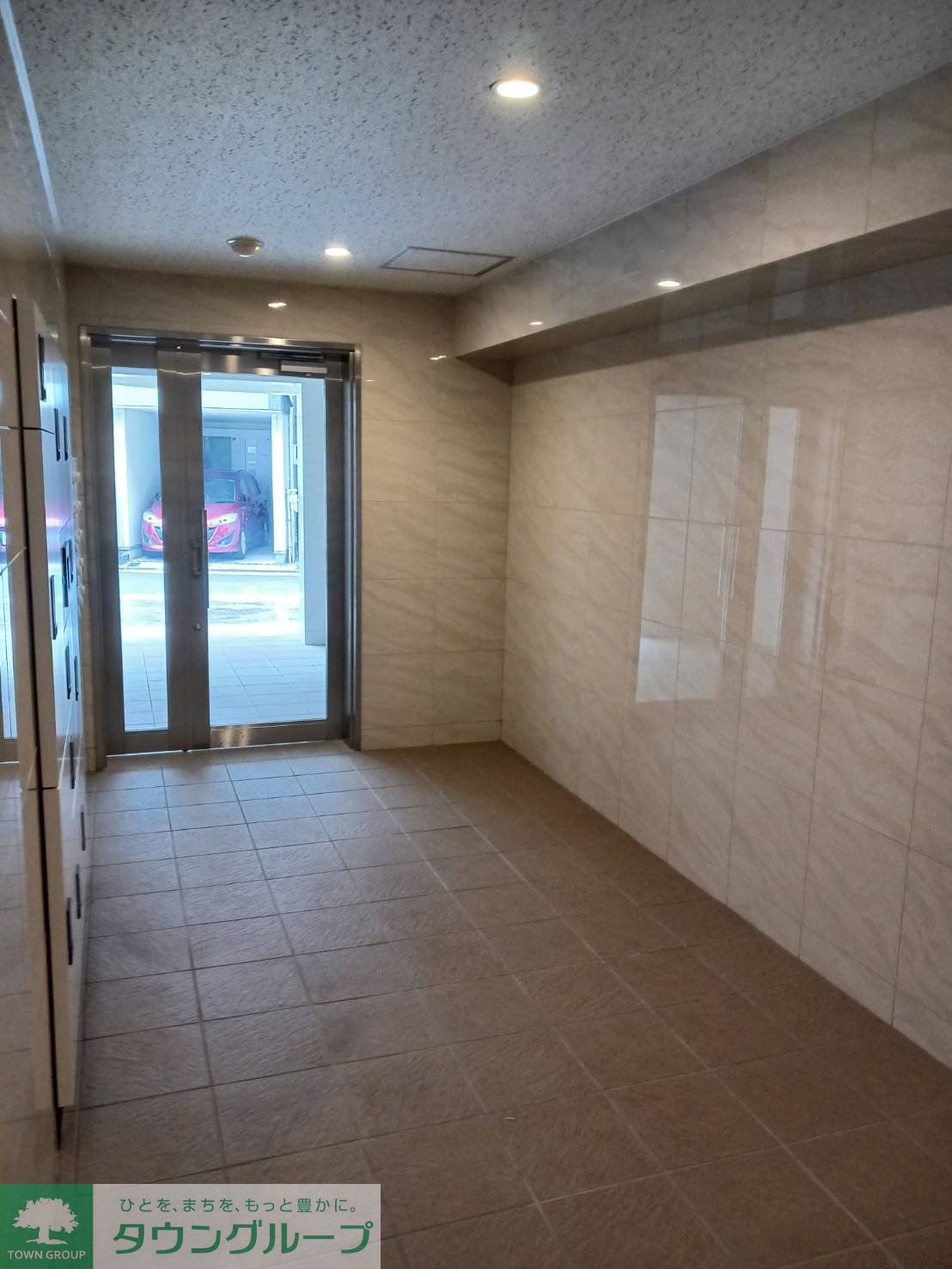 建物エントランス