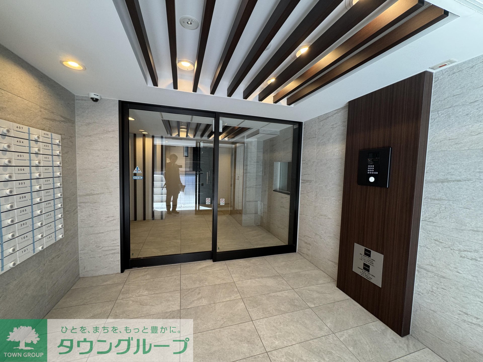建物エントランス