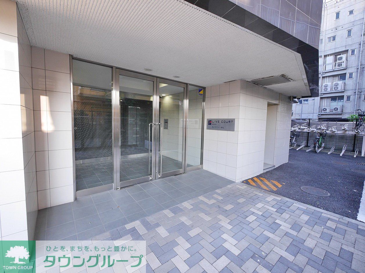 建物エントランス